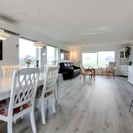Nayeli - 275m From The Sea In Nw Jutland By Interhome * Lokken